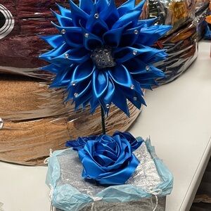 Elegant Blue Floral Home Accent